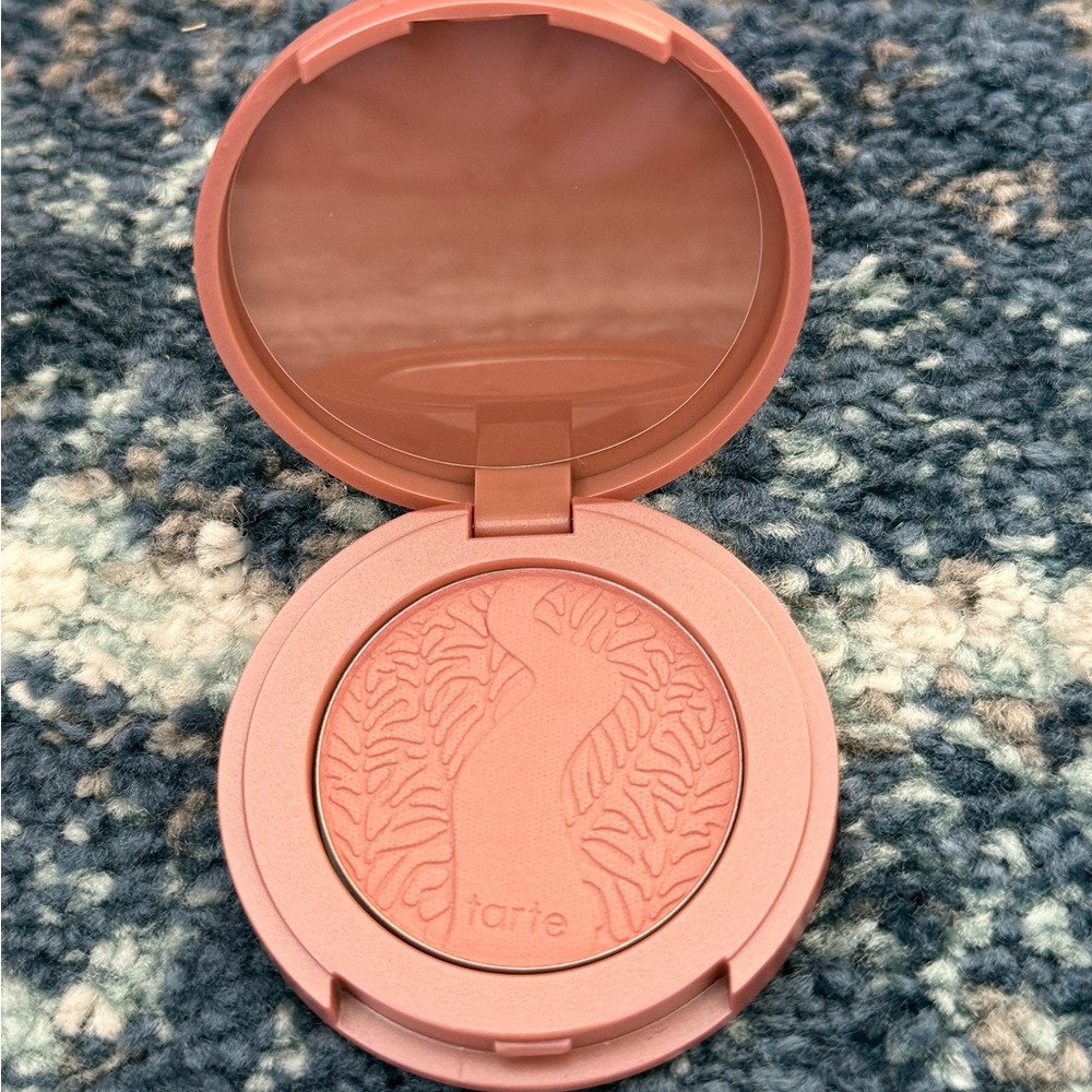 ☘️3/$25☘️ Tarte Amazonian Clay 12 Hours Blush - Paaarty